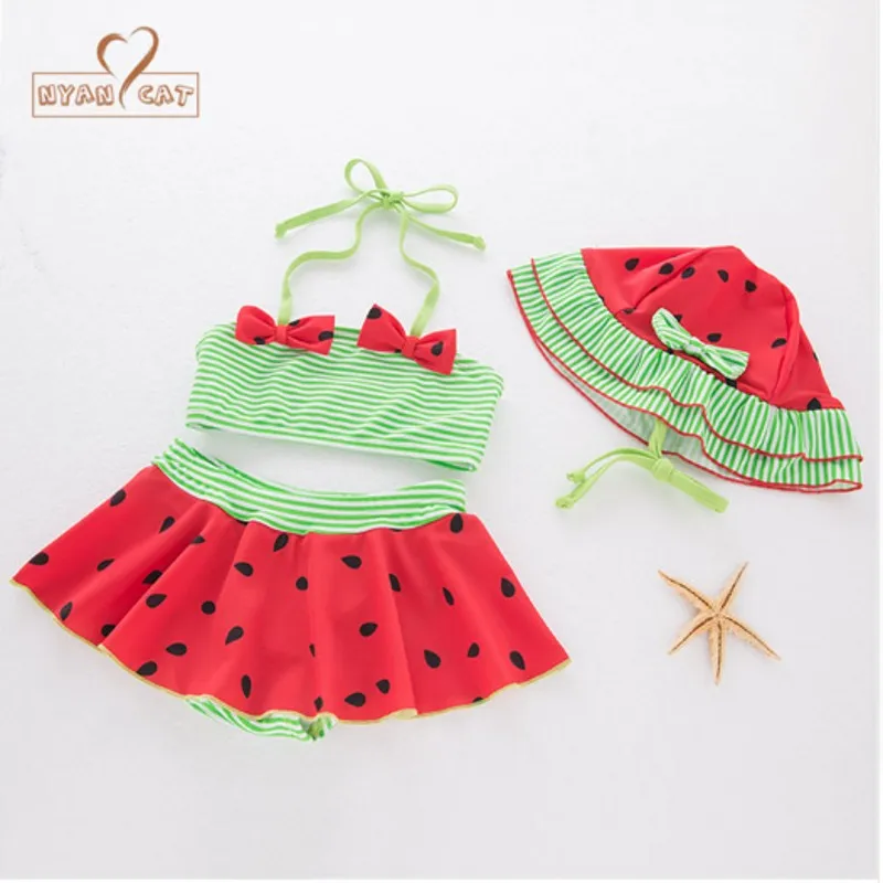 2018 New Baby girls swimsuit bikinis red belt tops+skirt +hat 3pcs set infant toddler kids childrens watermelon Cute swimwear
2018 New Baby girls swimsuit bikinis red belt tops+skirt +hat 3pcs set infant toddler kids childrens watermelon Cute swimwear