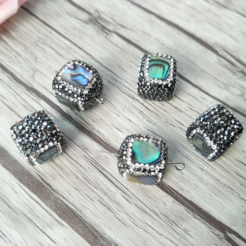 20pcs Nature Abalone Shell Beads,Rainbow Paua Shell Connector Spacer Beads For DIY Making Bracelet necklace Jewelry BD194
20pcs Nature Abalone Shell Beads,Rainbow Paua Shell Connector Spacer Beads For DIY Making Bracelet necklace Jewelry BD194
