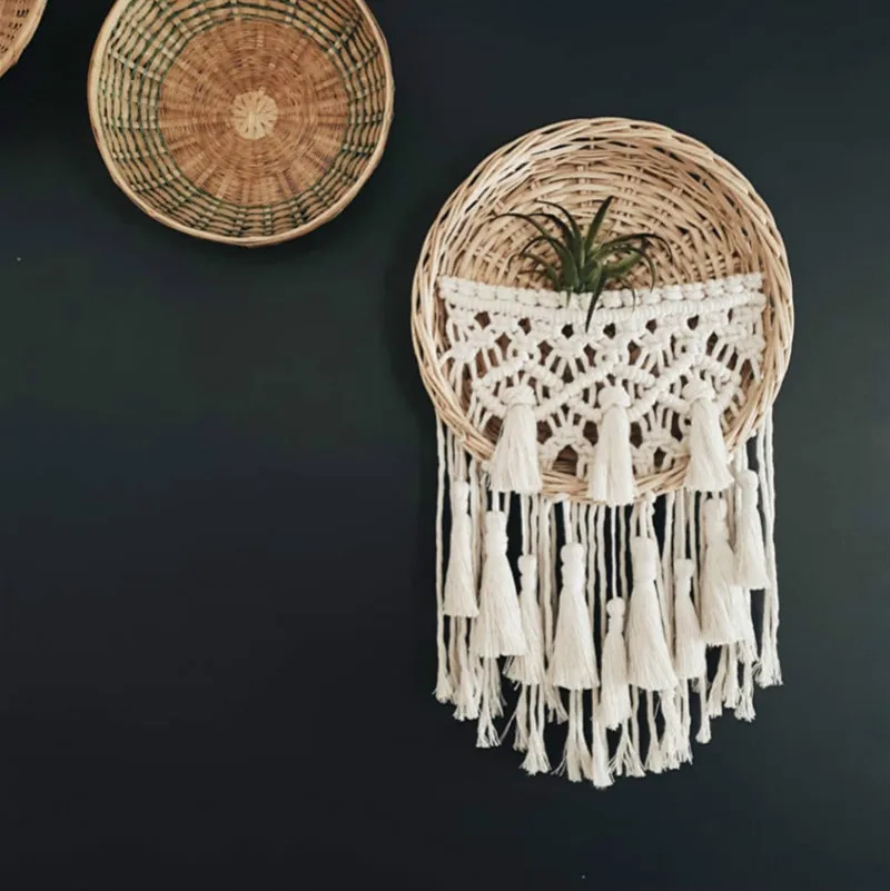 Hand-woven Macrame Wall Hanging Boho Decor Porch Living Room Sofa Background Wall Decoration Mandala Decorations Wall Tapestry
Hand-woven Macrame Wall Hanging Boho Decor Porch Living Room Sofa Background Wall Decoration Mandala Decorations Wall Tapestry