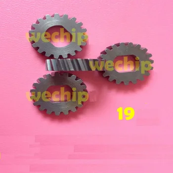 19 Teeth Lifting window system Sunroof motor gear for A B C E S R ML GL W203 W204 W211 W212 W220 W221 E230 E240 ..
19 Teeth Lifting window system Sunroof motor gear for A B C E S R ML GL W203 W204 W211 W212 W220 W221 E230 E240 ..