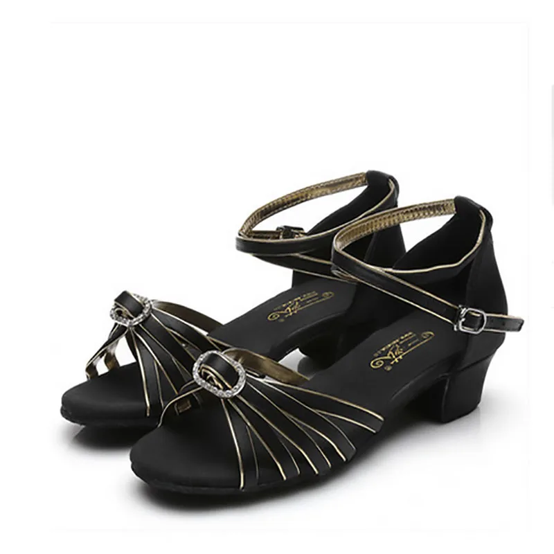 Latin Dancing Shoes Satin Soft Sole Ballroom Dance Shoes Tango Chacha Rumba Dance Shoes for Girls Kids Children Wholesale C71
Latin Dancing Shoes Satin Soft Sole Ballroom Dance Shoes Tango Chacha Rumba Dance Shoes for Girls Kids Children Wholesale C71