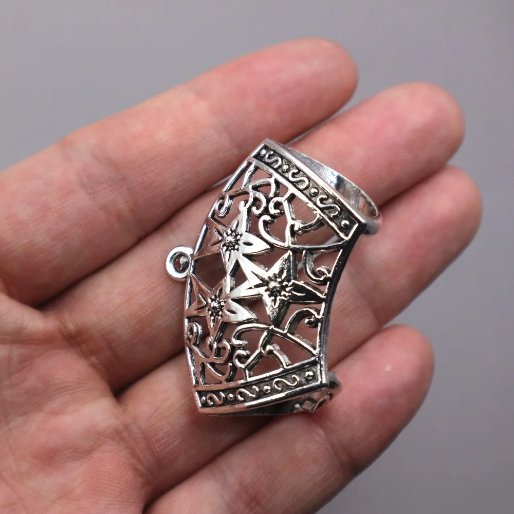 3Pcs/lot Metal Alloy Vintage Scarf buckle connector Charms For Jewelry Diy Findings Scarf buckle connector pendant 45*34*17mm
3Pcs/lot Metal Alloy Vintage Scarf buckle connector Charms For Jewelry Diy Findings Scarf buckle connector pendant 45*34*17mm