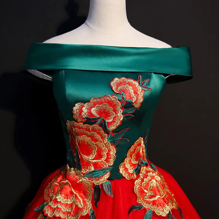 Hot Real Lolita Alice Cosplay Green And Red Flowers Short Ball Gown Medieval Dress Renaissance Gown Queen Victorian/belle Ball
Hot Real Lolita Alice Cosplay Green And Red Flowers Short Ball Gown Medieval Dress Renaissance Gown Queen Victorian/belle Ball