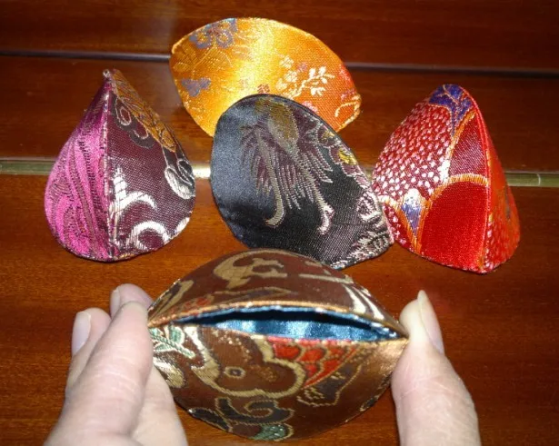 Cute Sea Shell Ring Box Wedding Small Gift Boxes for Jewellery Packaging Silk Fabric Cardboard Box Coin Storage Case 10pcs/lot
Cute Sea Shell Ring Box Wedding Small Gift Boxes for Jewellery Packaging Silk Fabric Cardboard Box Coin Storage Case 10pcs/lot