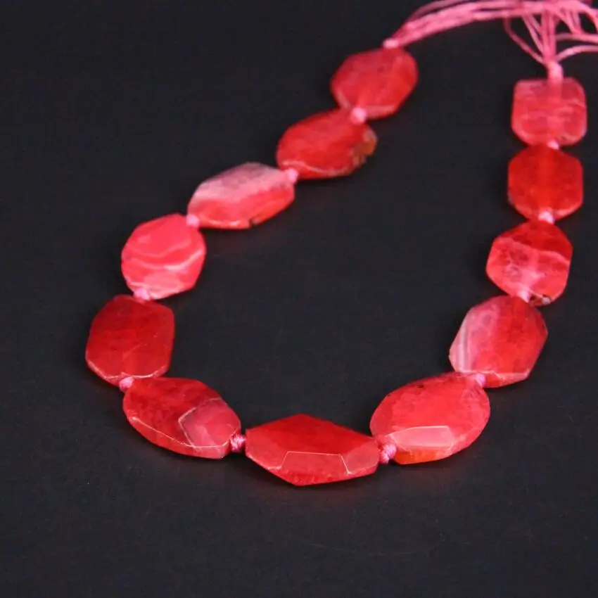Approx12PCS/strand Red Raw Crack veins Agates Faceted Nugget Slice Loose Beads,Natural Onxy Stone Slab Pendants Jewelry Making
Approx12PCS/strand Red Raw Crack veins Agates Faceted Nugget Slice Loose Beads,Natural Onxy Stone Slab Pendants Jewelry Making