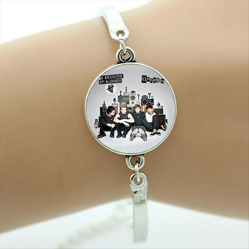 TAFREE Singer Photo Glass Cabochon art picture Charm Bracelet Famous Stars 5 Seconds Of Summer Bracelet Rock band fans gift D313
TAFREE Singer Photo Glass Cabochon art picture Charm Bracelet Famous Stars 5 Seconds Of Summer Bracelet Rock band fans gift D313