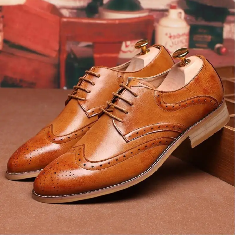 MYCOLEN 2019 High Quality Luxury Business Formal Shoes Mens Shoes Casual Fashion Dress Carving Brogue Pointed Toe Soulier Homme
MYCOLEN 2019 High Quality Luxury Business Formal Shoes Mens Shoes Casual Fashion Dress Carving Brogue Pointed Toe Soulier Homme