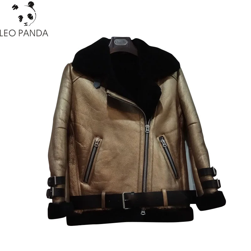 2018 New fashion woman's winter genuine sheepskin shearing coat natural real leather jacket for female lady couple's golden xl
2018 New fashion woman's winter genuine sheepskin shearing coat natural real leather jacket for female lady couple's golden xl