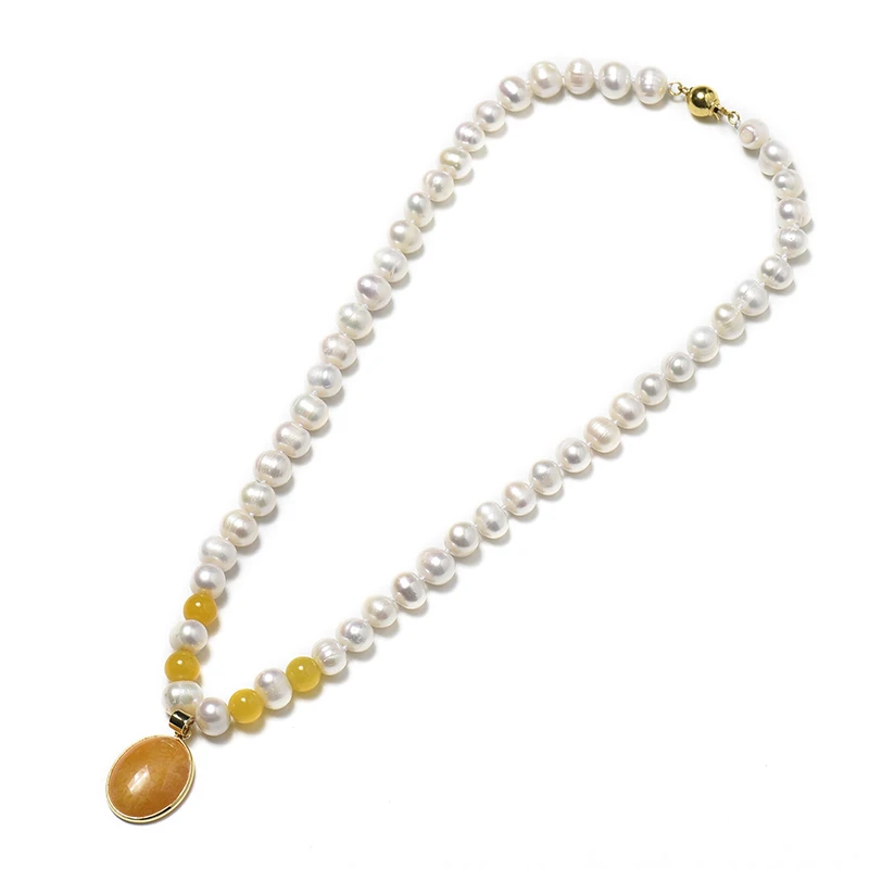 Slender with light white oval pearls with four round orange beads and light brown Oval 18*23*6 mm Pendant 8-9 mm pearl Necklace
Slender with light white oval pearls with four round orange beads and light brown Oval 18*23*6 mm Pendant 8-9 mm pearl Necklace