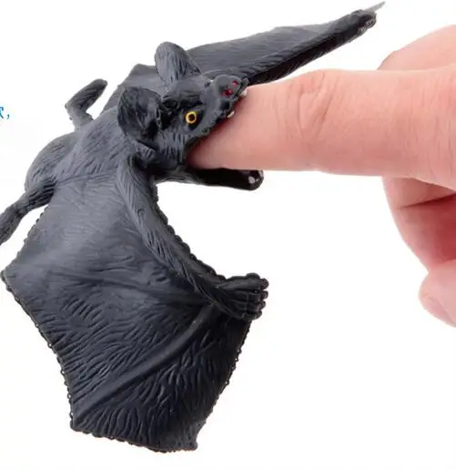 New Arrival Halloween Tricky Props Amusing Rubber Simulation Bat Wall Hanging Halloween Masquerade Party Decoration
New Arrival Halloween Tricky Props Amusing Rubber Simulation Bat Wall Hanging Halloween Masquerade Party Decoration