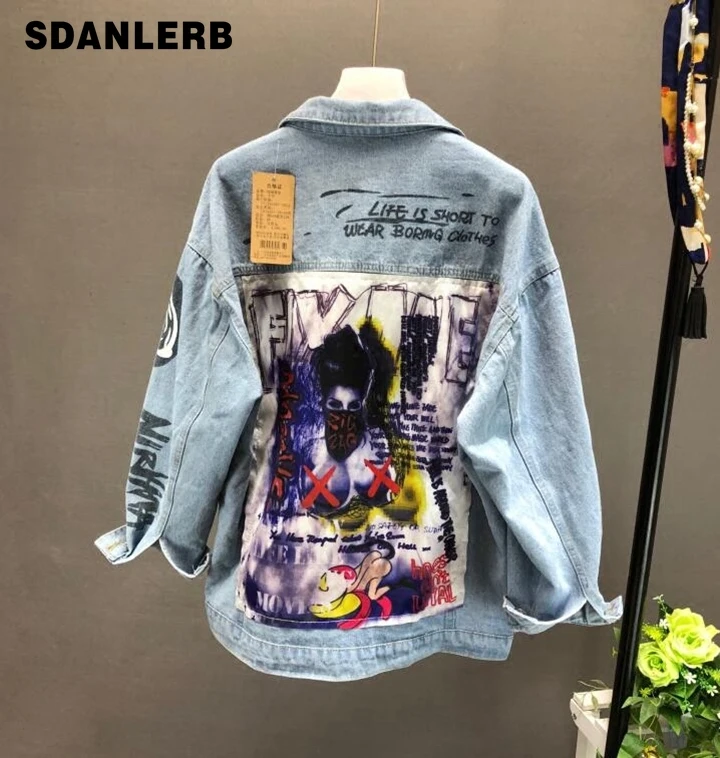 Spring Autumn New Korean Patch Graffiti Printing Loose Student Cowboy Jacket Long-sleeved Jacket Women Harajuku Jean Jackets
Spring Autumn New Korean Patch Graffiti Printing Loose Student Cowboy Jacket Long-sleeved Jacket Women Harajuku Jean Jackets
