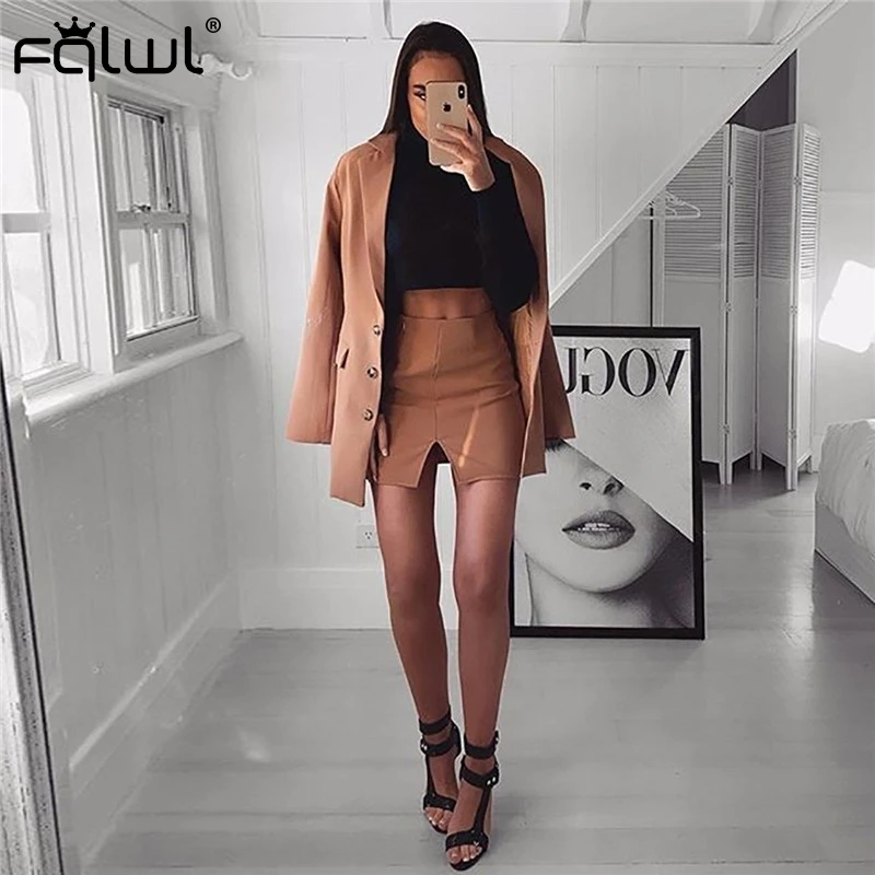 FQLWL Office Lady Jacket Oversizde Sexy Blazer Women Coat Casual Khaki Loose Long Blazer Female Ladies Elegant Blazer For Women
FQLWL Office Lady Jacket Oversizde Sexy Blazer Women Coat Casual Khaki Loose Long Blazer Female Ladies Elegant Blazer For Women