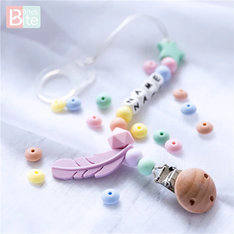 Bite Bites 1PC Baby Silicone Teether Abacus Beads For Infant Pacifier Chain Feather Beech Wood Clips Baby Feeding Children Goods
Bite Bites 1PC Baby Silicone Teether Abacus Beads For Infant Pacifier Chain Feather Beech Wood Clips Baby Feeding Children Goods