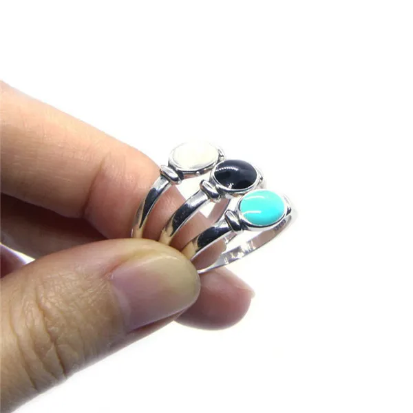 Фото Женское кольцо из серебра 925 пробы 3 цвета с камнем высшего качества женское