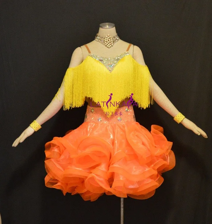 KAKA-NL1517,Women Dance Wear,Pear Beading Latin Dress,Salsa Dress Tango Samba Rumba Chacha Dress,women dance dress
KAKA-NL1517,Women Dance Wear,Pear Beading Latin Dress,Salsa Dress Tango Samba Rumba Chacha Dress,women dance dress