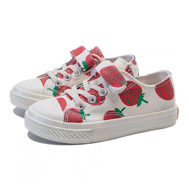 

Spring Summer girls canvas shoes baby denim shoes kids casual shoes children skate shoes strawberry print lacing 3 to 14 yrs