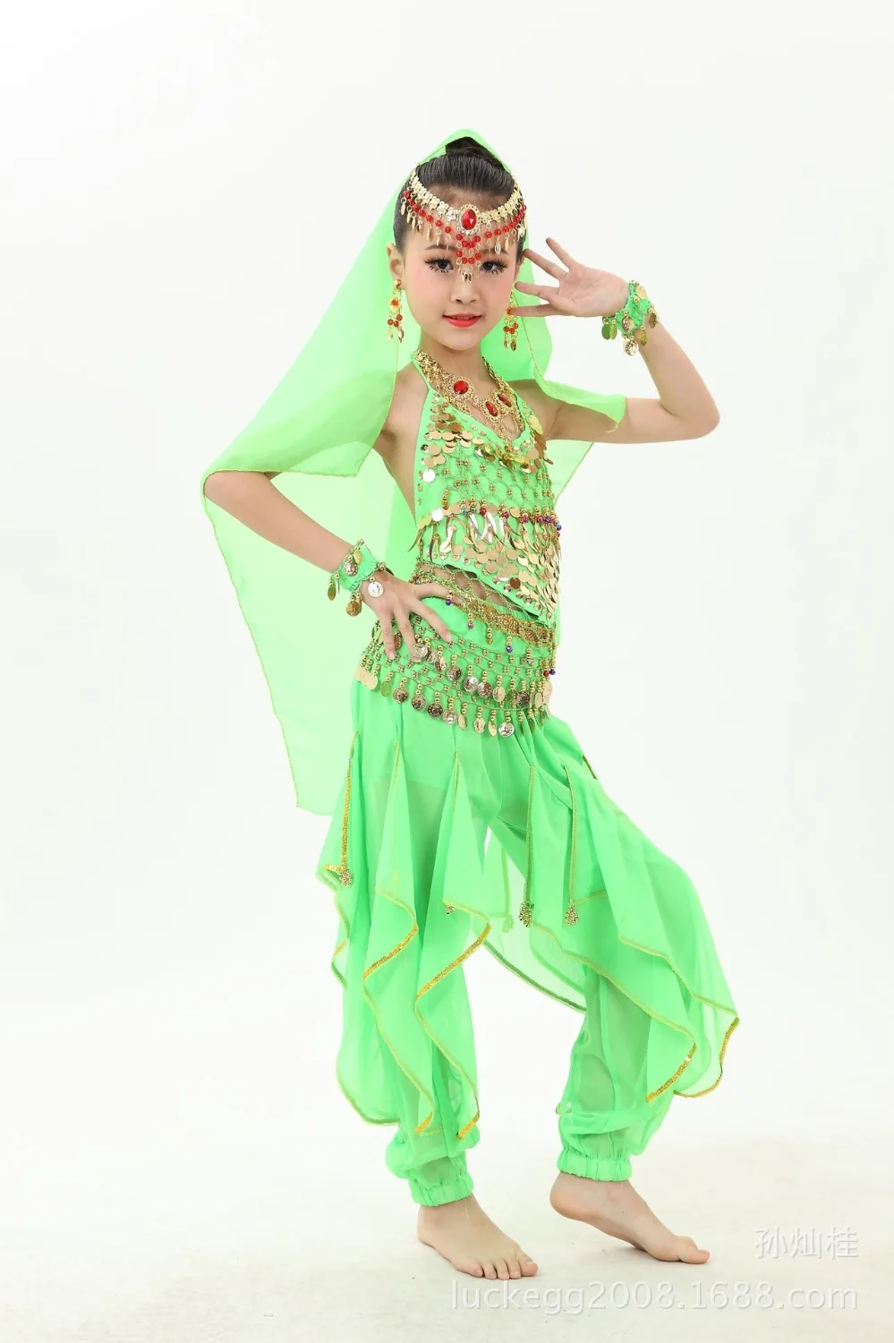 Children Belly Dance Costume Girl Performing Dancewear Bollywood Indian Bellydance Set 7 Top Skirt Coin Belt Veil Bracelet
Children Belly Dance Costume Girl Performing Dancewear Bollywood Indian Bellydance Set 7 Top Skirt Coin Belt Veil Bracelet