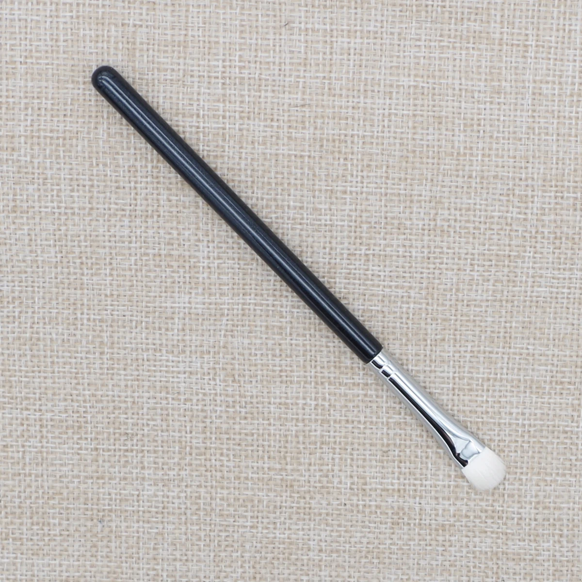 C13 Professional Make Up Brush Small Eye Shadow Brush Soft Sokouhou Goat Hair Manually Bundled Makeup Brushes
C13 Professional Make Up Brush Small Eye Shadow Brush Soft Sokouhou Goat Hair Manually Bundled Makeup Brushes