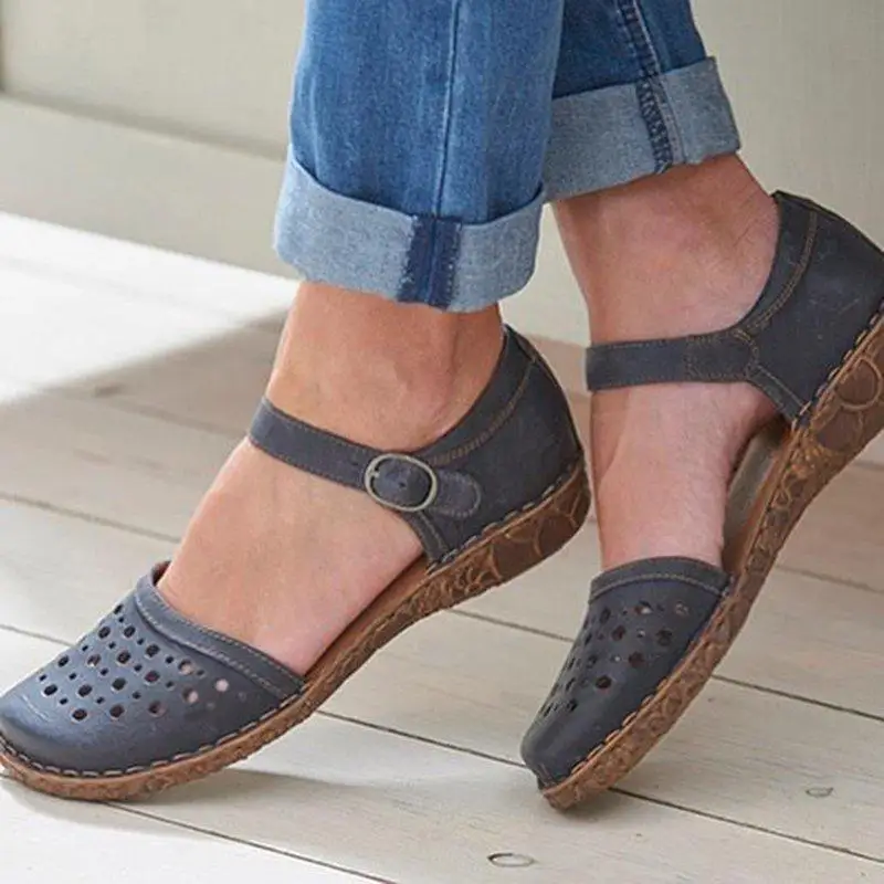 2019 Summer Women Leather Flats Shoes Breathable Hollow Out Female Casual Flats Women Black Blue Footwear Plus Size 35-43
2019 Summer Women Leather Flats Shoes Breathable Hollow Out Female Casual Flats Women Black Blue Footwear Plus Size 35-43