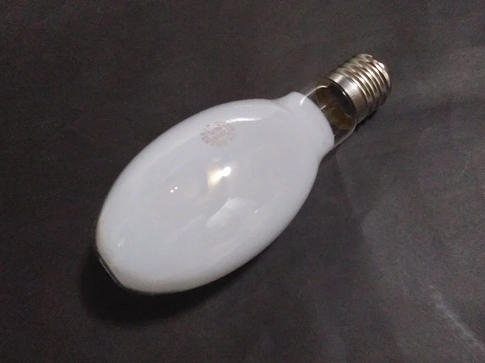 Self-ballasted mercury lamp self Ballast free Mercury bulb No need Ballast Street light square light bulb
Self-ballasted mercury lamp self Ballast free Mercury bulb No need Ballast Street light square light bulb