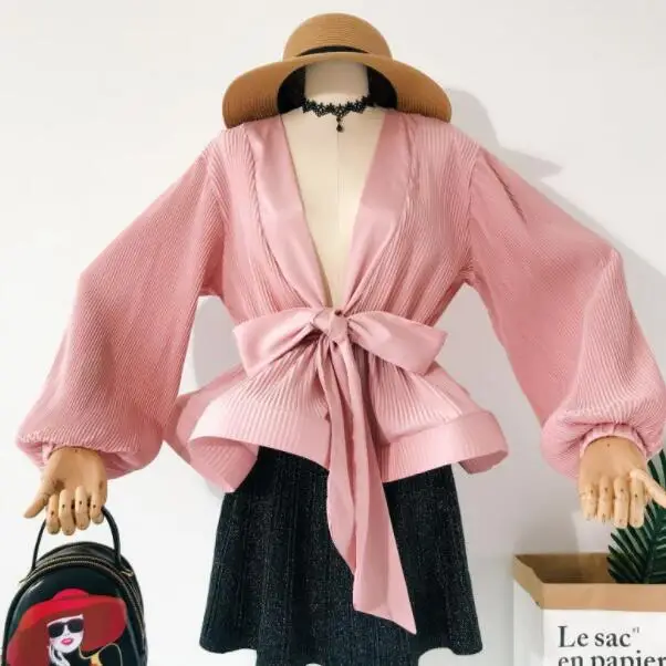 White Fairy Blouse Top Long Sleeve Women Autumn 2019 Lantern Sleeve Waist Slim Bow High Street Ruffle Girls Shirt DV203 
White Fairy Blouse Top Long Sleeve Women Autumn 2019 Lantern Sleeve Waist Slim Bow High Street Ruffle Girls Shirt DV203