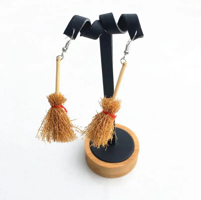 Unique Design Handmade Wooden Broom Drop Earrings Funny Fantasy Witch Broom Dangle Earrings for Woman Personality Party Jewelry
Unique Design Handmade Wooden Broom Drop Earrings Funny Fantasy Witch Broom Dangle Earrings for Woman Personality Party Jewelry