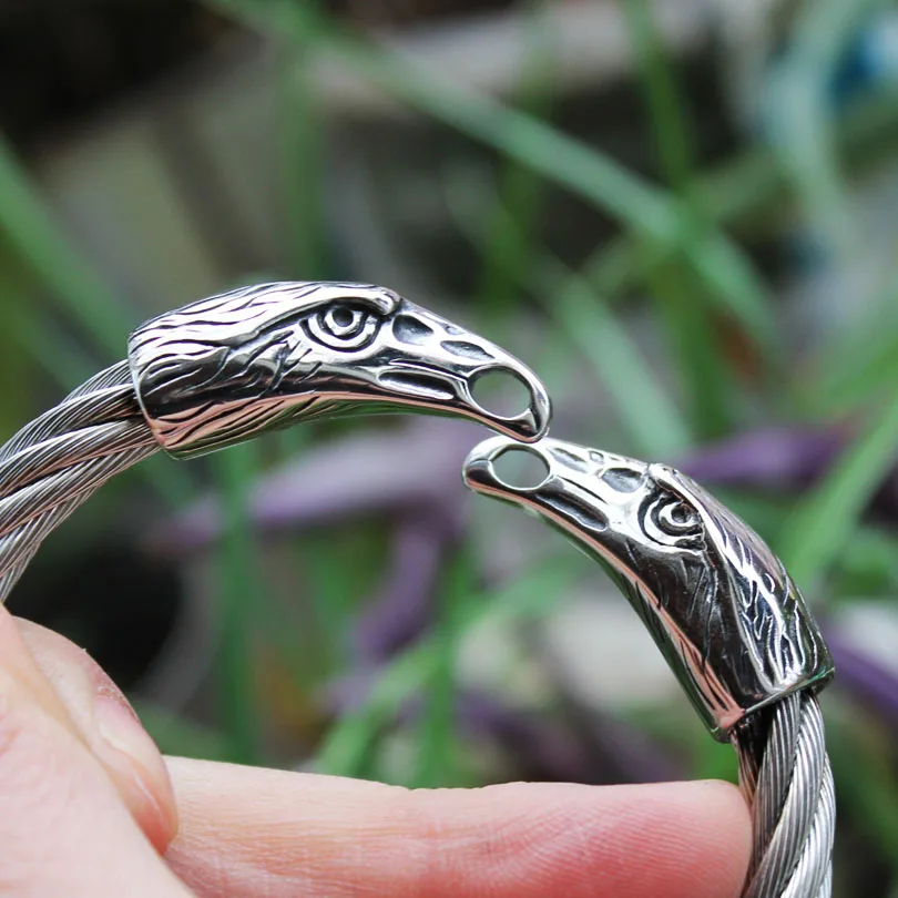 316L stainless steel bracelet Punk Viking armband Vikings Black crow bracelets & bangles Men bangle bracelet Vulture condor
316L stainless steel bracelet Punk Viking armband Vikings Black crow bracelets & bangles Men bangle bracelet Vulture condor