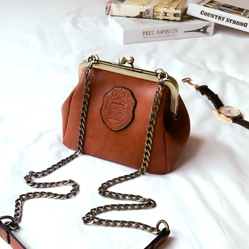 Kweco Vader Bag Shoulder Bag Handbags 2017 New Retro Clip Shoulder Bag Shell Package Chain Crossbody Bags for Women Bolsas
Kweco Vader Bag Shoulder Bag Handbags 2017 New Retro Clip Shoulder Bag Shell Package Chain Crossbody Bags for Women Bolsas