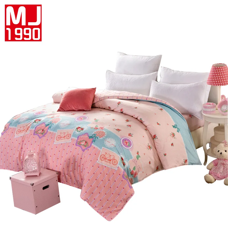 100% Cotton Duvet Cover Love Flowers Printing Quilt Covers Full Queen King Size Blanket Cover Soft Beding Home Textile
100% Cotton Duvet Cover Love Flowers Printing Quilt Covers Full Queen King Size Blanket Cover Soft Beding Home Textile