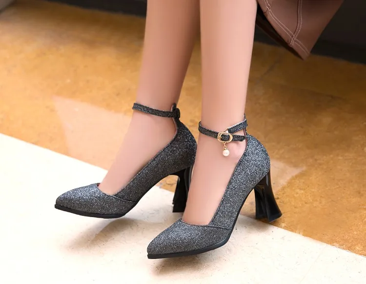Big Size 11 12 13 14 15 16 17ladies high heels women shoes woman pumps All kinds of high-heeled shoes with one-word buckle drll
Big Size 11 12 13 14 15 16 17ladies high heels women shoes woman pumps All kinds of high-heeled shoes with one-word buckle drll