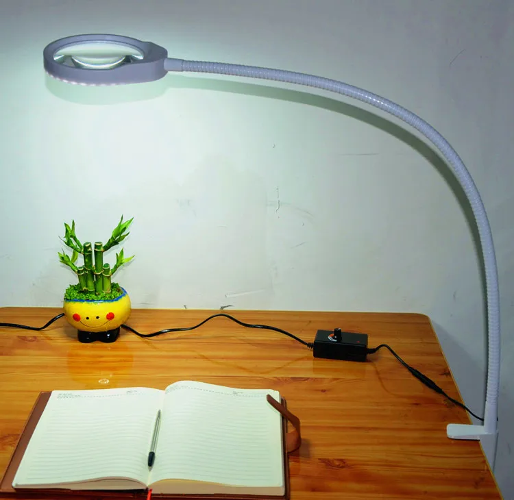 Adjustable long arm magnifying glass with LED lights for dental beauty salon magnifier lamp 3X/5X/8X/10X Opition Lens Available
Adjustable long arm magnifying glass with LED lights for dental beauty salon magnifier lamp 3X/5X/8X/10X Opition Lens Available