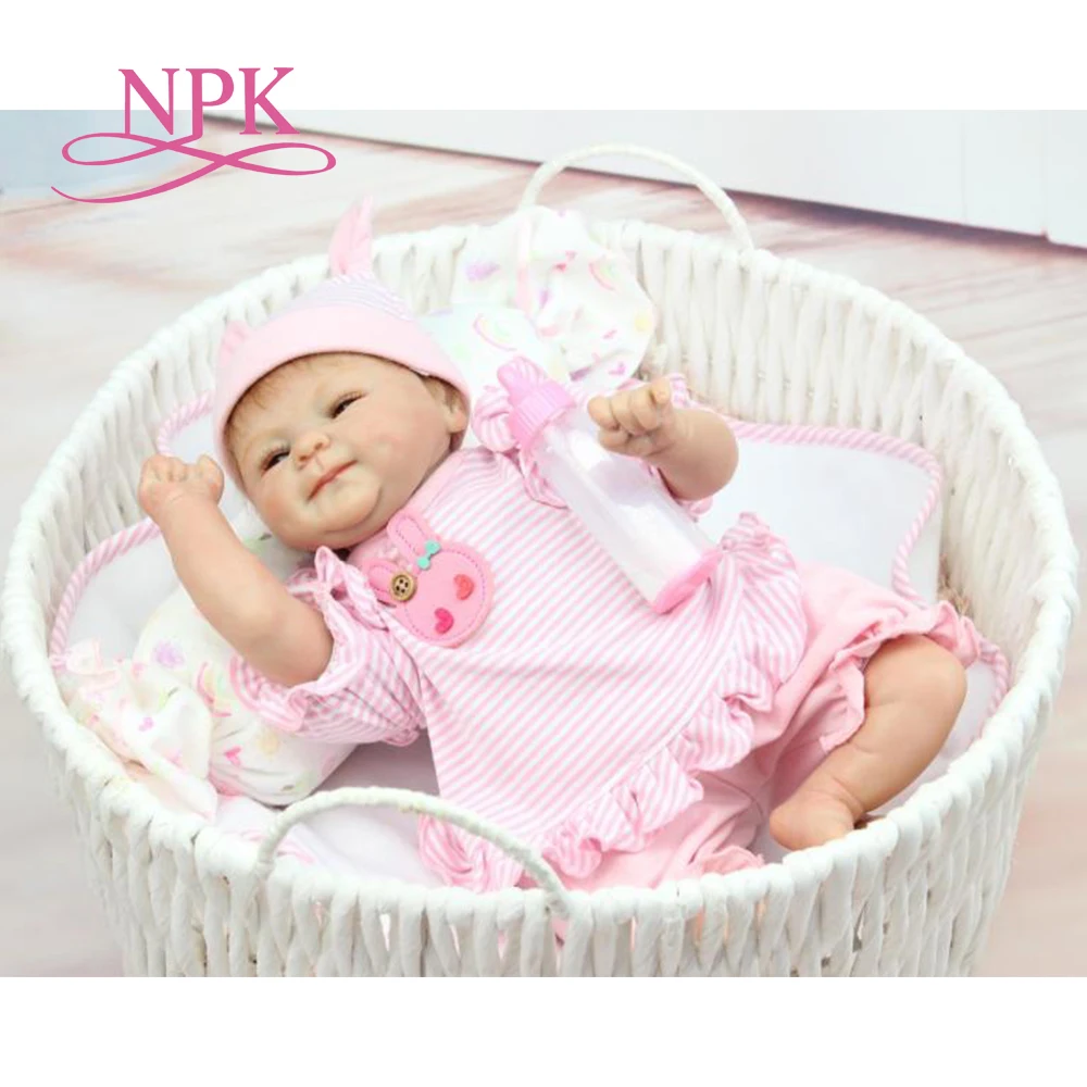 NPK Drop shipping 40cm Silicone adora Lifelike Bonecas Baby newborn realistic magnetic pacifier bebe bjd doll reborn for child g 
NPK Drop shipping 40cm Silicone adora Lifelike Bonecas Baby newborn realistic magnetic pacifier bebe bjd doll reborn for child g