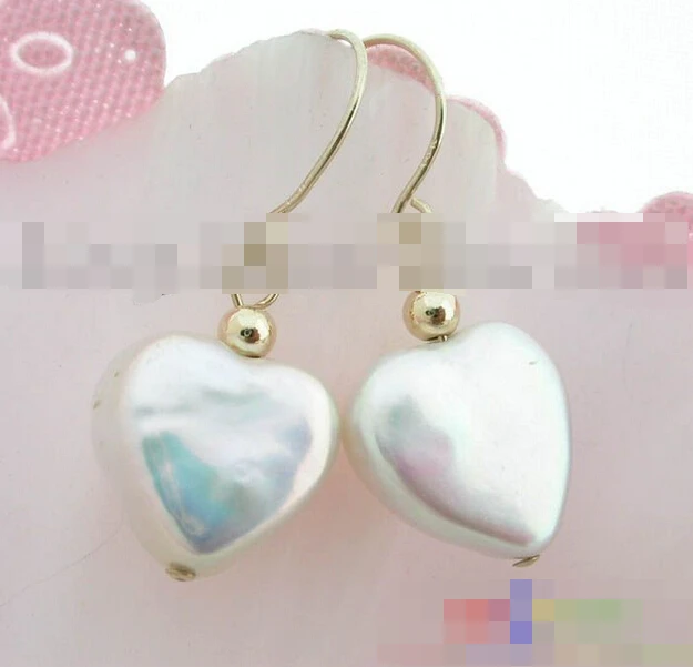 HOT SELL - > 12266 heart white freshwater pearl earring -Top quality free shipping
HOT SELL - > 12266 heart white freshwater pearl earring -Top quality free shipping