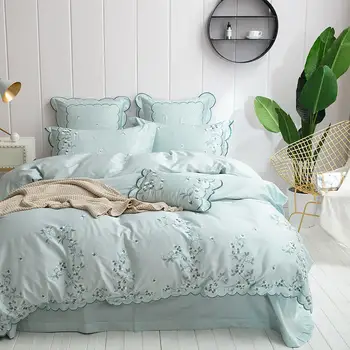 Egyptian Cotton Queen/King Size Design Bedding Set Luxury Green Pink Embroidered Duvet Cover Fitted Bedsheet set parure de lit
Egyptian Cotton Queen/King Size Design Bedding Set Luxury Green Pink Embroidered Duvet Cover Fitted Bedsheet set parure de lit