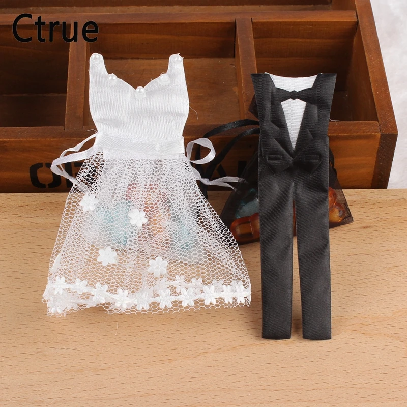 10pcs Man's suit +10pcs dress Bride Groom Wedding Favor bag candy Gift bags wedding souvenirs wedding favors and gifts
10pcs Man's suit +10pcs dress Bride Groom Wedding Favor bag candy Gift bags wedding souvenirs wedding favors and gifts