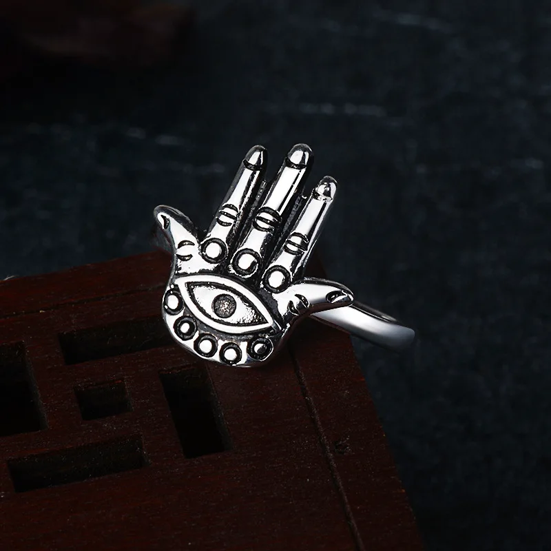 Silver Rings Arab Hamsa Hamsa Lucky Hand Ring In Fashion Jewelry Vintage Fatima Hand Creative Eye Palm Ring For Women Men Party
Silver Rings Arab Hamsa Hamsa Lucky Hand Ring In Fashion Jewelry Vintage Fatima Hand Creative Eye Palm Ring For Women Men Party