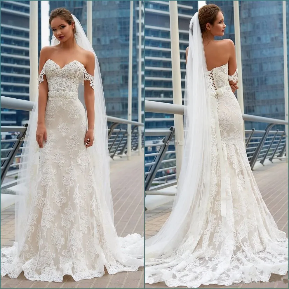 Off the Shoulder Mermaid Wedding Dress 2019 With Veils Vintage Lace Bride Dress vestido de noiva Princess Wedding Gowns Lace Up
Off the Shoulder Mermaid Wedding Dress 2019 With Veils Vintage Lace Bride Dress vestido de noiva Princess Wedding Gowns Lace Up