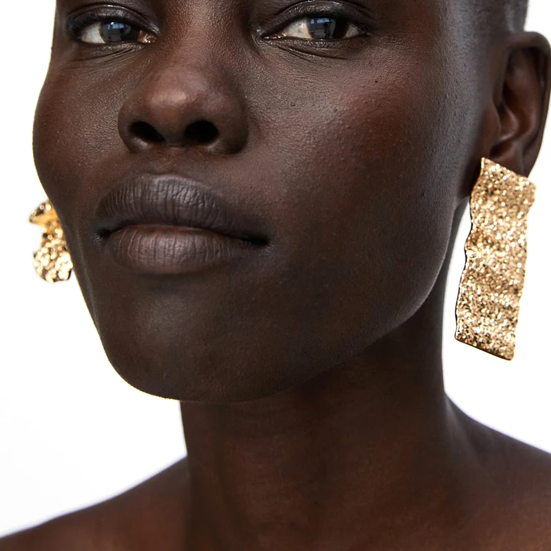 ZA 2019 Punk Irregular Geometric Maxi Drop Earrings Gold Color Long Dangle Earrings Women Statement Jewelry Bijoux
ZA 2019 Punk Irregular Geometric Maxi Drop Earrings Gold Color Long Dangle Earrings Women Statement Jewelry Bijoux