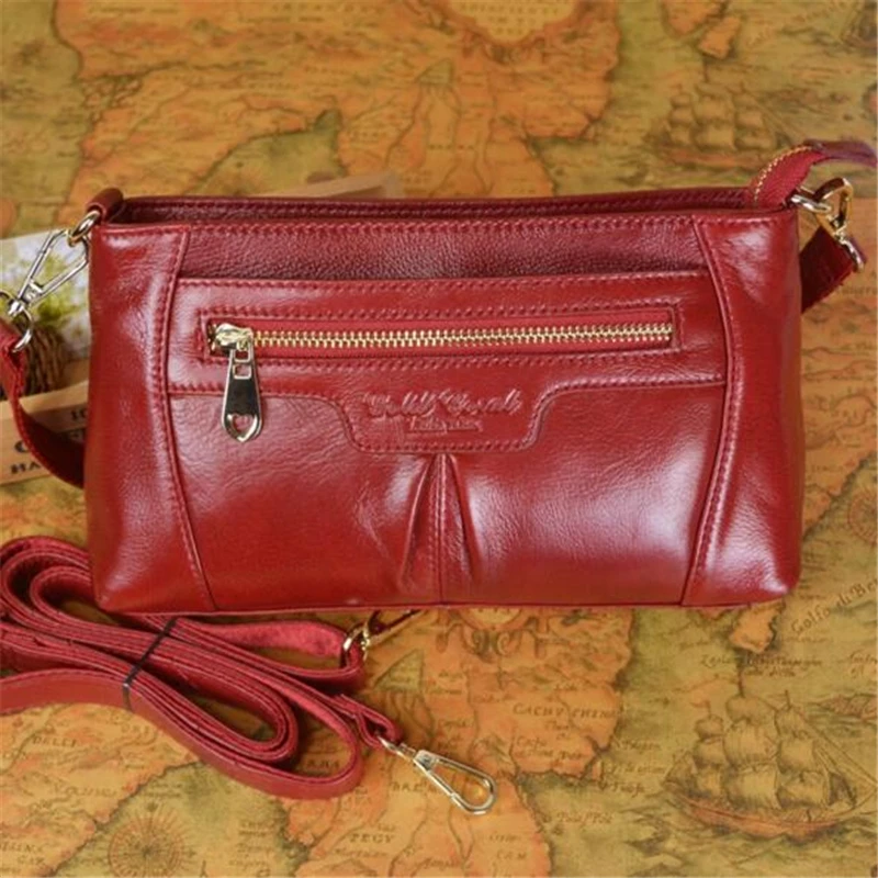 100% Genuine Leather Bag Casual Cow Leather Women Handbags Women Messenger Shoulder Bags Bolsas Feminina High Quality Phone Bag
100% Genuine Leather Bag Casual Cow Leather Women Handbags Women Messenger Shoulder Bags Bolsas Feminina High Quality Phone Bag