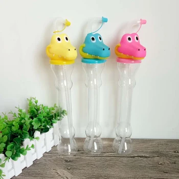 Factory direct PET High Quality Bright wholesale food festival disposable restaurant crocodile cartoon plastic water bottle
Factory direct PET High Quality Bright wholesale food festival disposable restaurant crocodile cartoon plastic water bottle