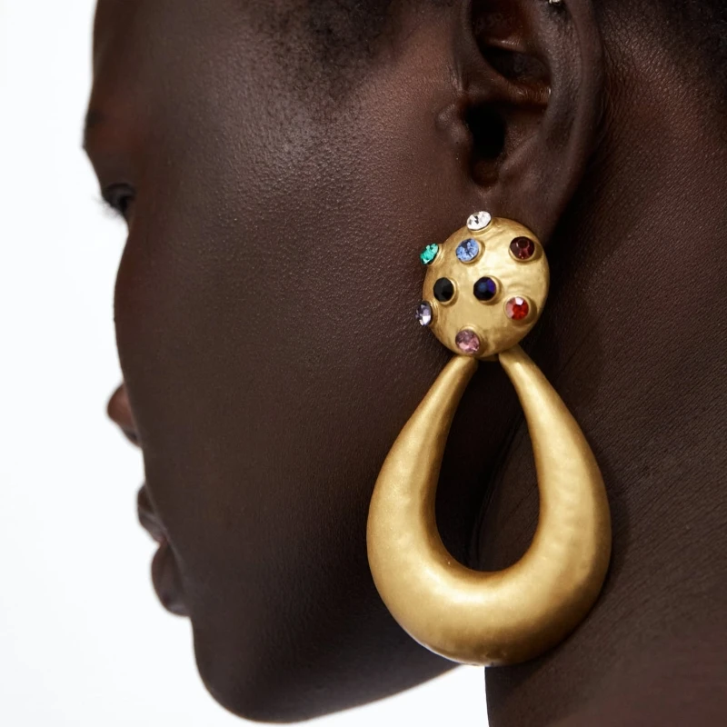 JURAN Vintage Gold Color Earrings For Women 2019 new design water drop design statement metal earring za jewelry
JURAN Vintage Gold Color Earrings For Women 2019 new design water drop design statement metal earring za jewelry