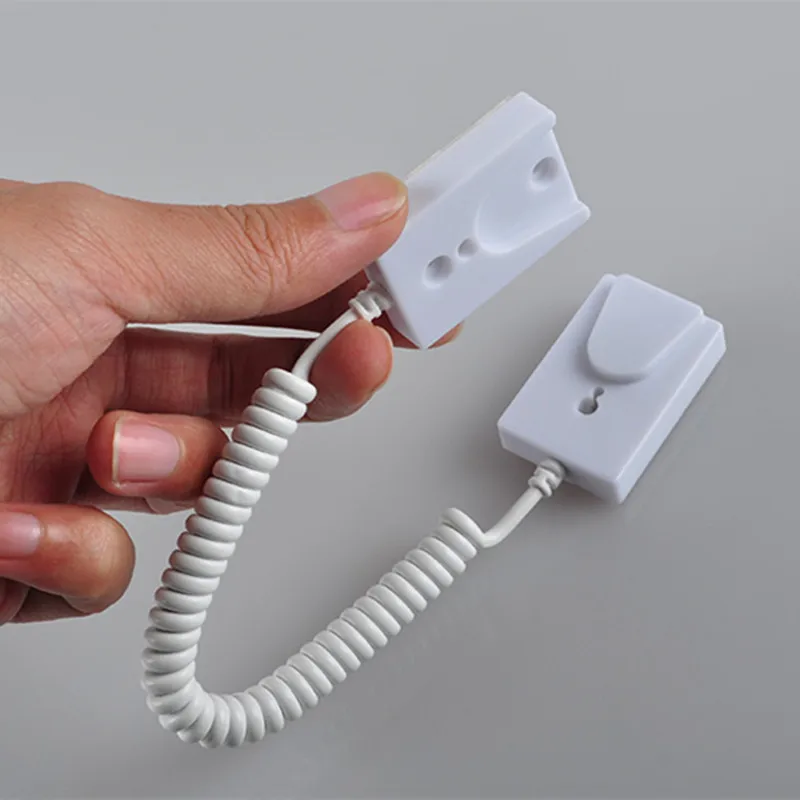 (50 pcs/lot ) security display mechanical retractor / pull box / recoiler for mobile phone retail display
(50 pcs/lot ) security display mechanical retractor / pull box / recoiler for mobile phone retail display