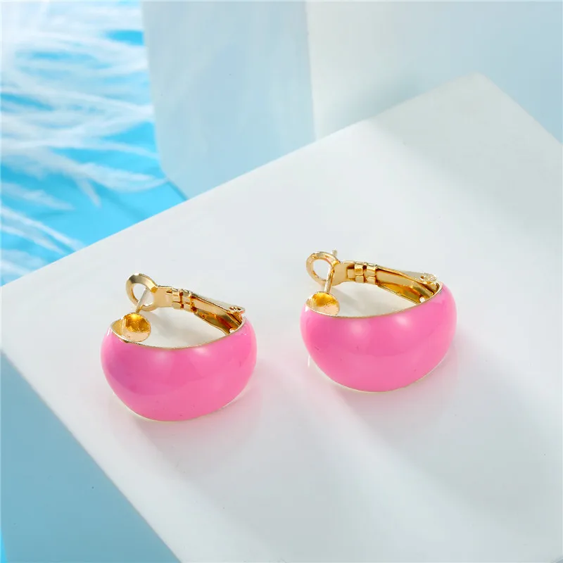 1Pair Cute Simple Candy Color Round Small Hoop Earrings Korea Trendy Chic Glossy Red Black Circle Earrings Women Jewelry E115
1Pair Cute Simple Candy Color Round Small Hoop Earrings Korea Trendy Chic Glossy Red Black Circle Earrings Women Jewelry E115