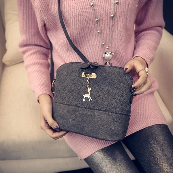 HOT-SALE-Women-Messenger-Bags-Fashion-Mini-Bag-With-Deer-Toy-Shell-Shape-Bag-Women-Shoulder