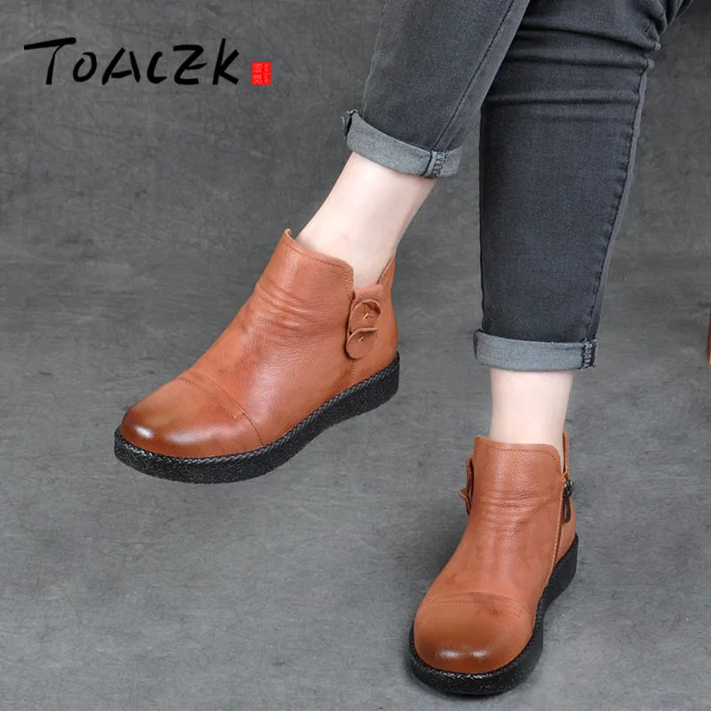 Autumn winter new cowhide women's shoes, high soft bottom mother boots round head flat single boots women's leather short boots
Autumn winter new cowhide women's shoes, high soft bottom mother boots round head flat single boots women's leather short boots