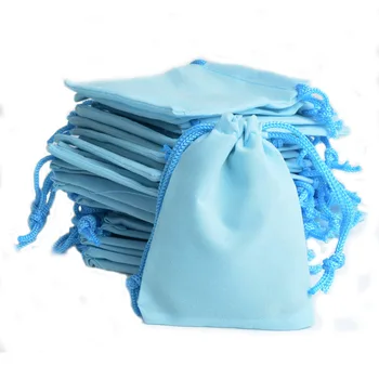 50Pcs Blue Velvet Pouch Drawstring Bag/Jewelry Bag 7x9cm 2.75x3.54",Party Holiday New Year Christmas/Wedding Packaging Gift Bag
50Pcs Blue Velvet Pouch Drawstring Bag/Jewelry Bag 7x9cm 2.75x3.54",Party Holiday New Year Christmas/Wedding Packaging Gift Bag