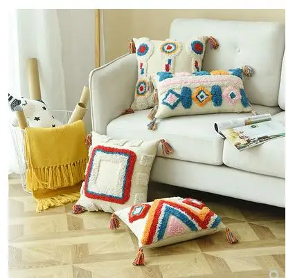 Bohemian fringed embroidered cushion cover pillowcase thicken geometric waist pillow cover
Bohemian fringed embroidered cushion cover pillowcase thicken geometric waist pillow cover