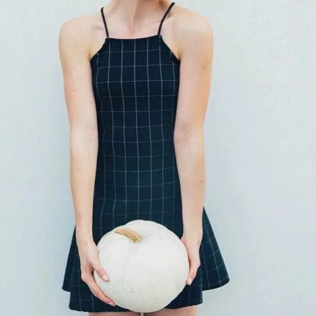 Vintage Plaid Backless Strapless Mini Dress Women Sexy Sleeveless Party Nightclub Dress Elegant Sundress Vestido De Fiesta z0717
Vintage Plaid Backless Strapless Mini Dress Women Sexy Sleeveless Party Nightclub Dress Elegant Sundress Vestido De Fiesta z0717