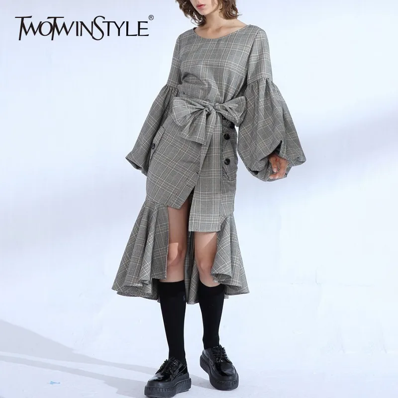 TWOTWINSTYLE Plaid Two Piece Sets Women Lantern Sleeve Blouse Tops Female Lace up High Waist Ruffle Midi Skirt Suits 2019 Autumn
TWOTWINSTYLE Plaid Two Piece Sets Women Lantern Sleeve Blouse Tops Female Lace up High Waist Ruffle Midi Skirt Suits 2019 Autumn