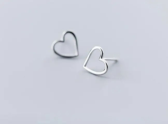 1pair 100% Real. 925 Sterling Silver Fine Jewelry Hollow Open Heart Love ear Stud Earrings gtle2052
1pair 100% Real. 925 Sterling Silver Fine Jewelry Hollow Open Heart Love ear Stud Earrings gtle2052